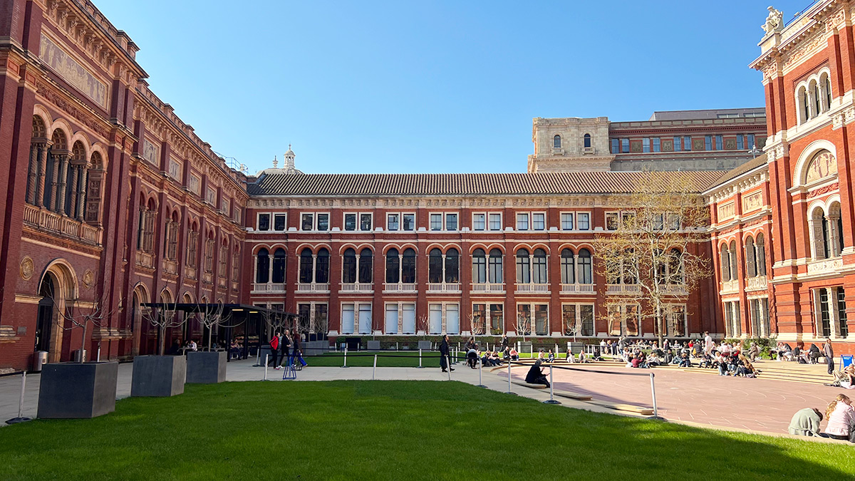 London Attractions: How to Choose the Best Places to Go in London